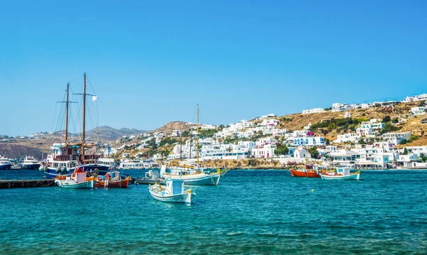 Ships on blue water — Stock Photo, Image