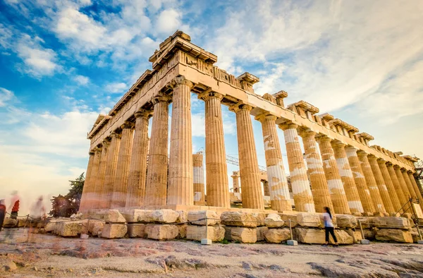 A Parthenon oszlopai naplementekor — Stock Fotó