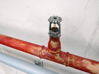 Vana binanın yangın koruma borusu