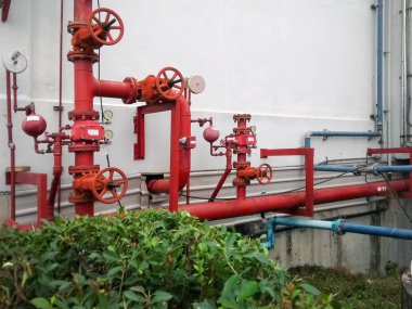 Vana binanın yangın koruma borusu