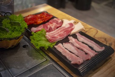 Et temiz dilimlenmiş