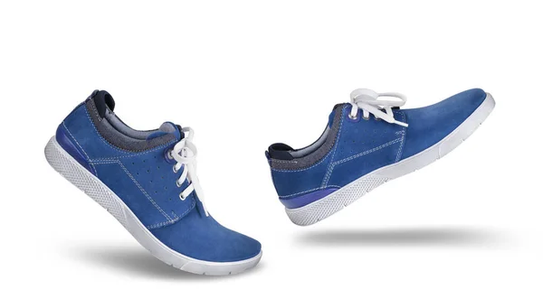 Elegantes Zapatos Gamuza Azul Casual Caminando Hacia Adelante Aislados Sobre —  Fotos de Stock