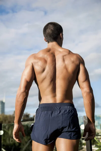 Close up of young fitness trainer's body — Stock Photo, Image