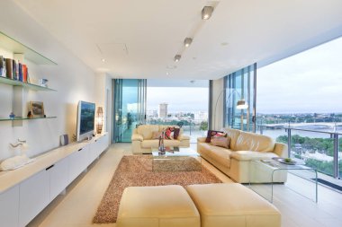 Temiz yaşam alanı ile televizyon