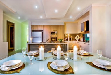 Modern yemek odası tablo kurulum hazır portre 