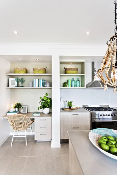 Çalışma odası mutfak alanının yakınında