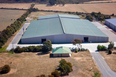 Avustralya 'nın Gold Coast kentindeki fabrikaların ve depoların hava görüntüleri.