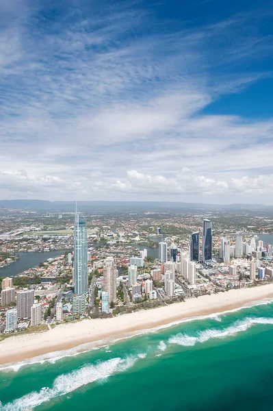 Drone Tiro Praia Areia Bonita Skylines Cidade — Fotografia de Stock