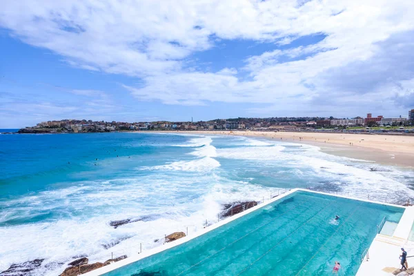 Vista de Bondi Beach en Sydney, Australia — Foto de Stock