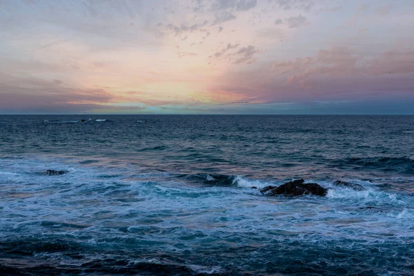 Scenic view of sunrise over the sea horizon — Stock Photo, Image