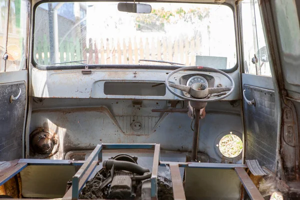 Interior of an old abandoned minivan camping car — Stock Photo, Image