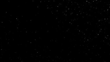 İzole edilmiş Siyah Arkaplana Beyaz Kar Düşüyor