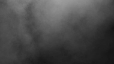 Siyah arkaplanda beyaz duman