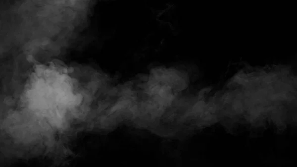黑色背景上的白烟 — 图库照片
