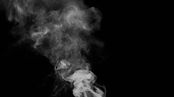 Humo blanco sobre fondo negro — Foto de Stock