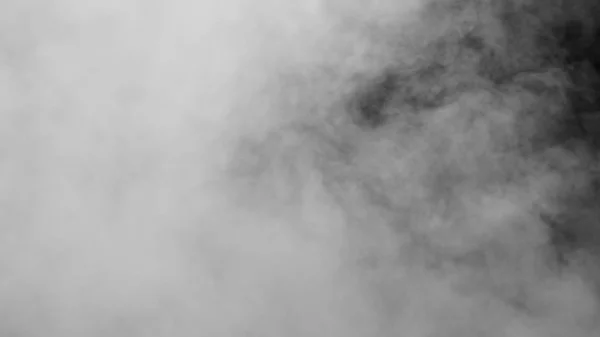 Humo blanco sobre fondo negro — Foto de Stock