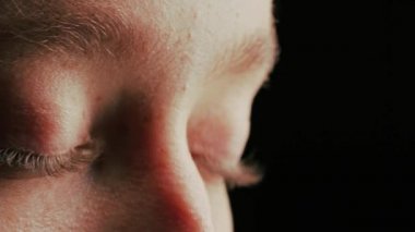 Yakın çekim güzel mavi göz