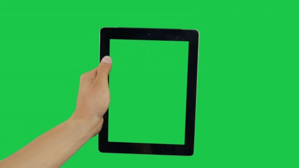 Haga clic en la pantalla verde tableta digital — Vídeo de stock