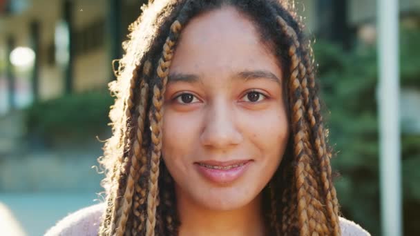 Lady with Braids. Emotion. Smile — Stock Video