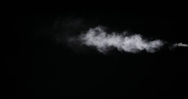 Sentier de fumée blanche isolé sur fond noir — Photo