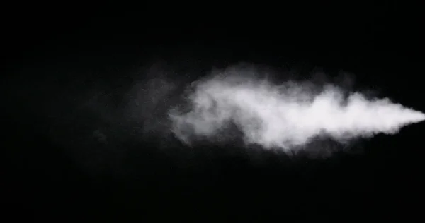 Huella de humo blanca aislada sobre fondo negro — Foto de Stock