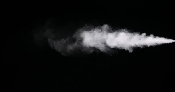 Huella de humo blanca aislada sobre fondo negro —  Fotos de Stock