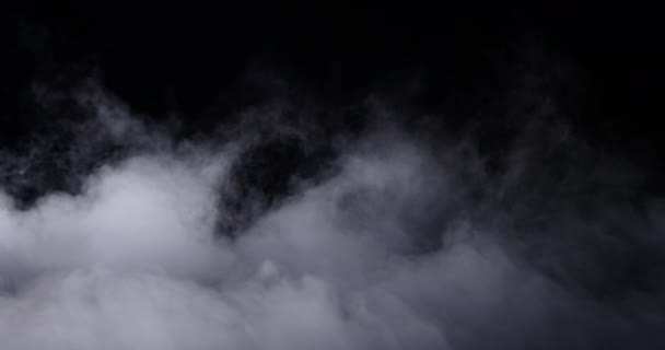 Niebla realista de nubes de humo de hielo seco — Vídeos de Stock