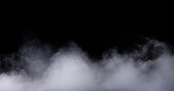 Niebla realista de nubes de humo de hielo seco — Vídeo de stock