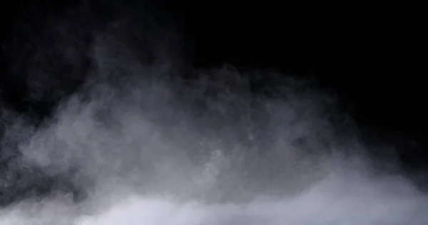 Nuvens de fumo de gelo seco realistas nevoeiro — Fotografia de Stock