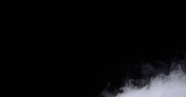 Gerçekçi kuru buz dumanı bulutu sisi