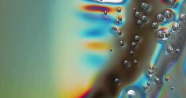 Пузырь металла меняет цвет — стоковое видео