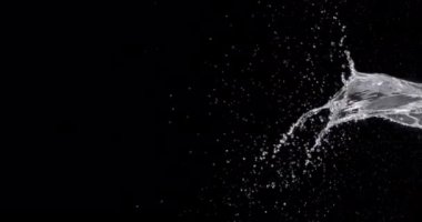 Su püskürtüleri yan yana