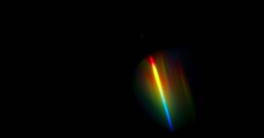 Çok Renkli Gökkuşağı Işığı Prism Gökkuşağı Işık Işıkları Siyah Arkaplanda