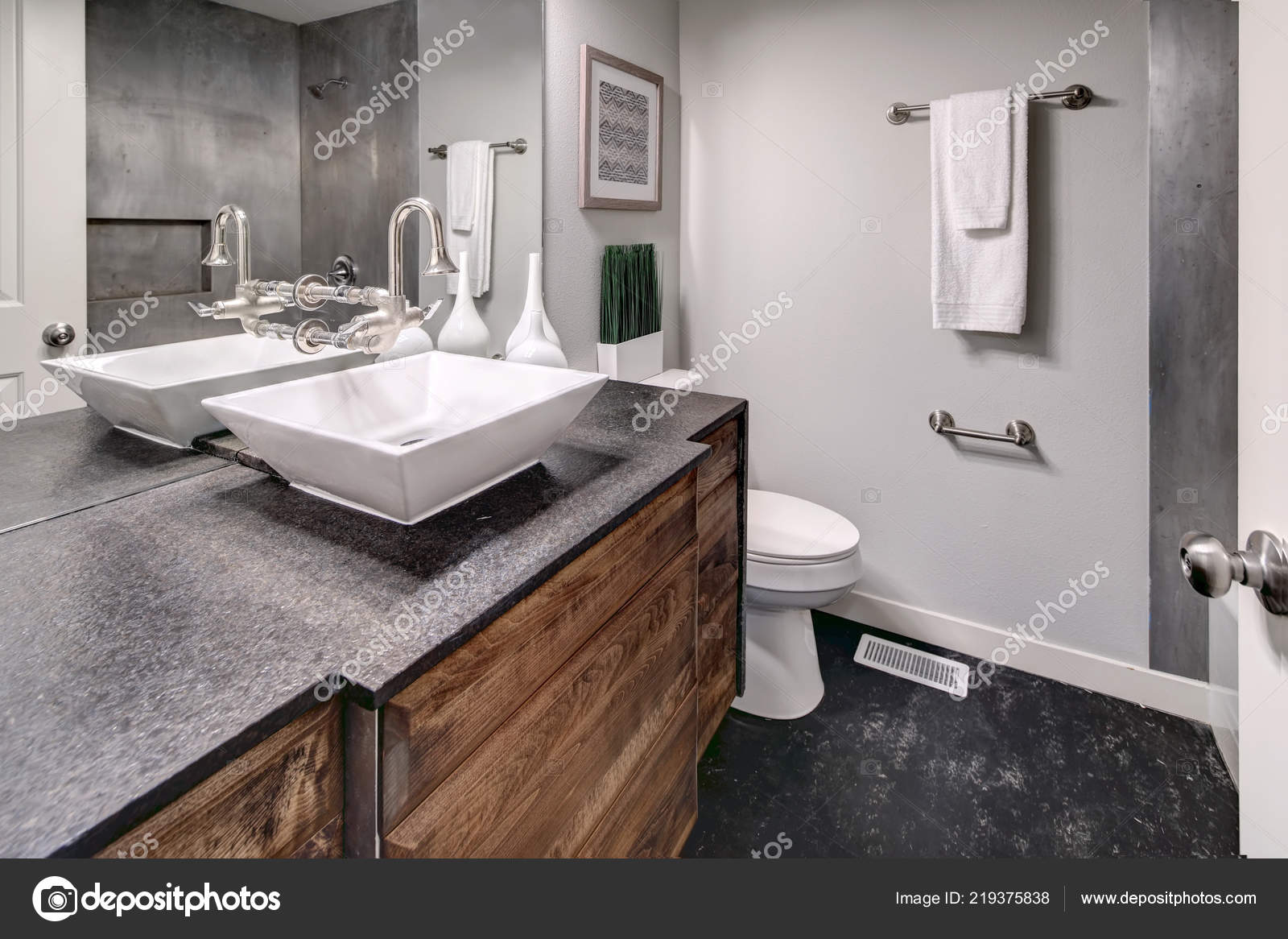 Luxuriöses Badezimmer Interieur Verfügt Über Moderne Dunkle Graue