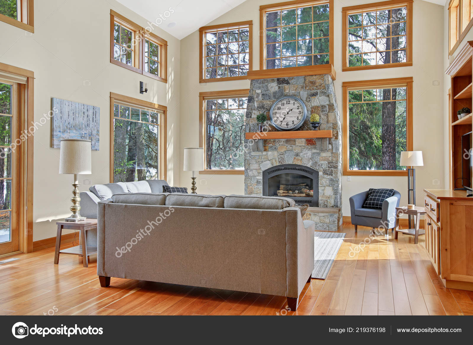 Chic Living Space Tons Light High Vaulted Ceiling Stone