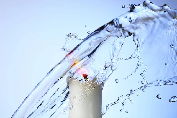 Candle and water — Stock Photo, Image