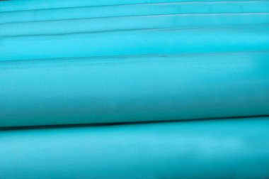 Renkli PVC borularından oluşan satırlar güzel bir arkaplan sayfası oluşturur