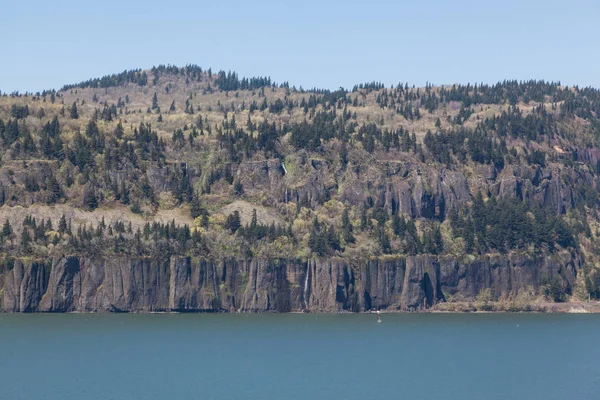 Terraplén Washington Del Desfiladero Del Río Columbia Con Altas Cascadas — Foto de Stock