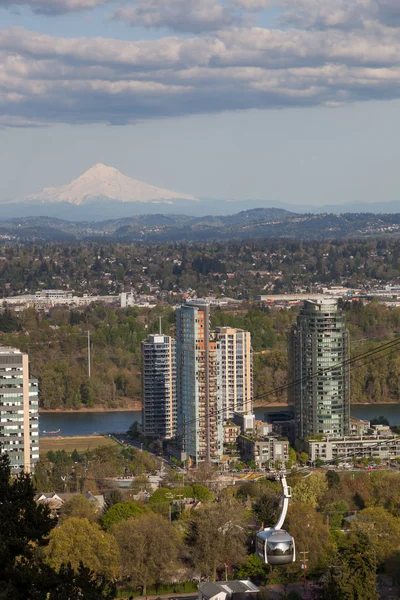 Portland Oregon Nisan 2014 Bir Tramvay Araba Görünümünü Şehir Binaları — Stok fotoğraf