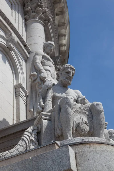 Madison Wisconsin Mai 2014 Von Karl Bitter Geschaffene Statuen Schmücken — Stockfoto