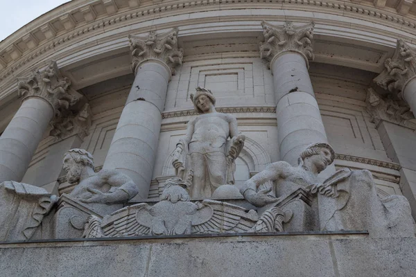 Madison Wisconsin Mai 2014 Von Karl Bitter Geschaffene Statuen Schmücken — Stockfoto