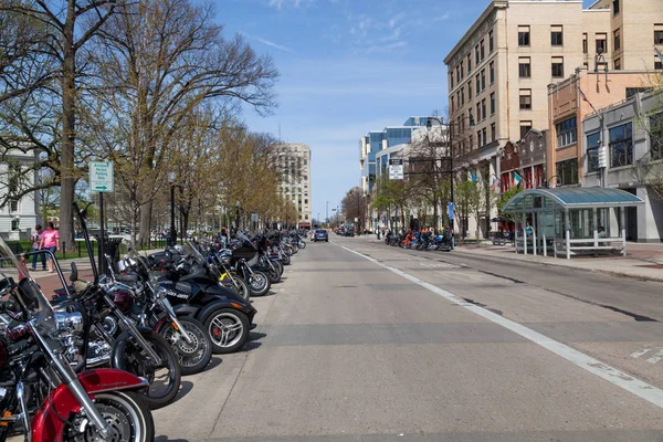 Madison Wisconsin Mai 2014 Eine Reihe Von Motorrädern Die Mai — Stockfoto