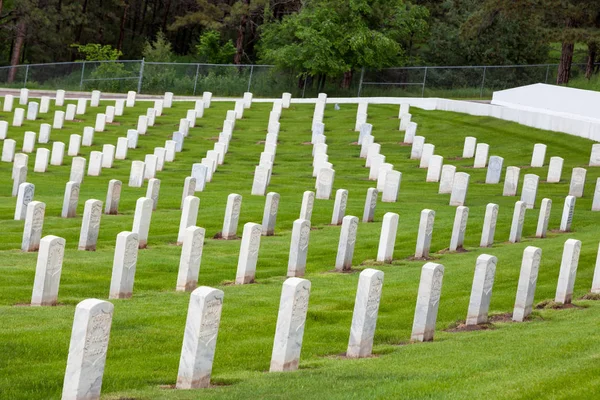 Hot Springs South Dakota June 2014 Rows Marble Headstones Surrounded — Stock Photo, Image