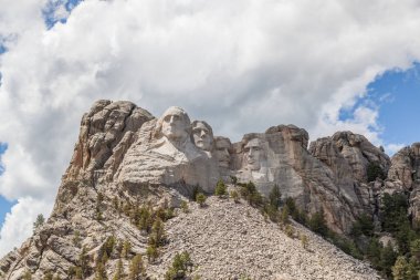 Gün ışığında Rushmore Dağı