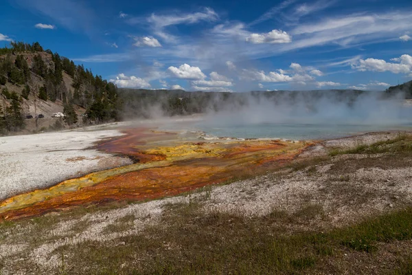 Excelsior Geyser Crater Pool Rising Steam Distant Mountains Sky Bright — Stock Photo, Image