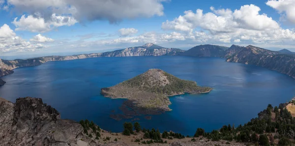 Una Vista Espectacular Alta Elevación Del Lago Del Cráter Azul —  Fotos de Stock