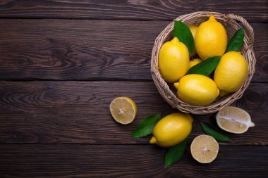 Limon kara ahşap günü