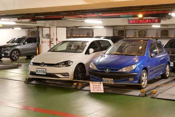 Taipei Taiwan November 2018 Motion Car Leaving Underground Parking Space — Stock Fotó