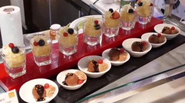 Hareketli görüntü mini tatlı alanının içinde Çin restoranı 