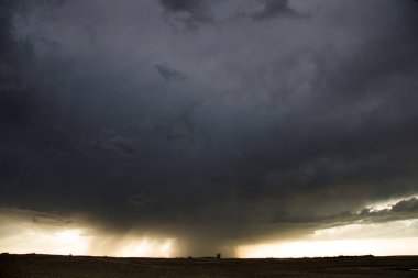 Çayır fırtına bulutları Kanada Saskatchewan yaz uyarılar